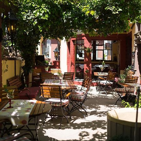 Hotel Reichsschenke Zum Ritter Gotz "Garni" Krov Bagian luar foto